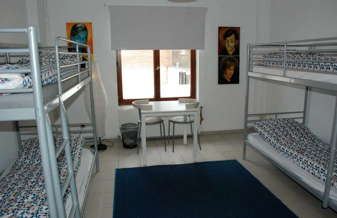 Brussels Hello Hostel-1